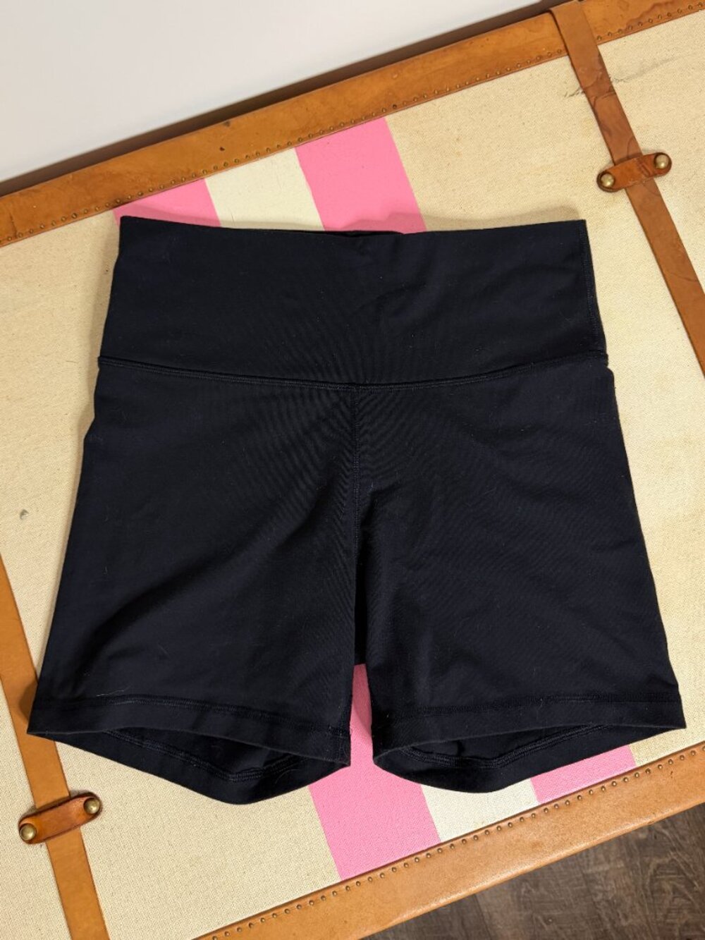 🖤 TNA Black High Rise 5” Biker Bike Shorts Large Aritzia